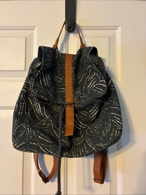 Canvas Gray Pattern Backpack with Brown Trim